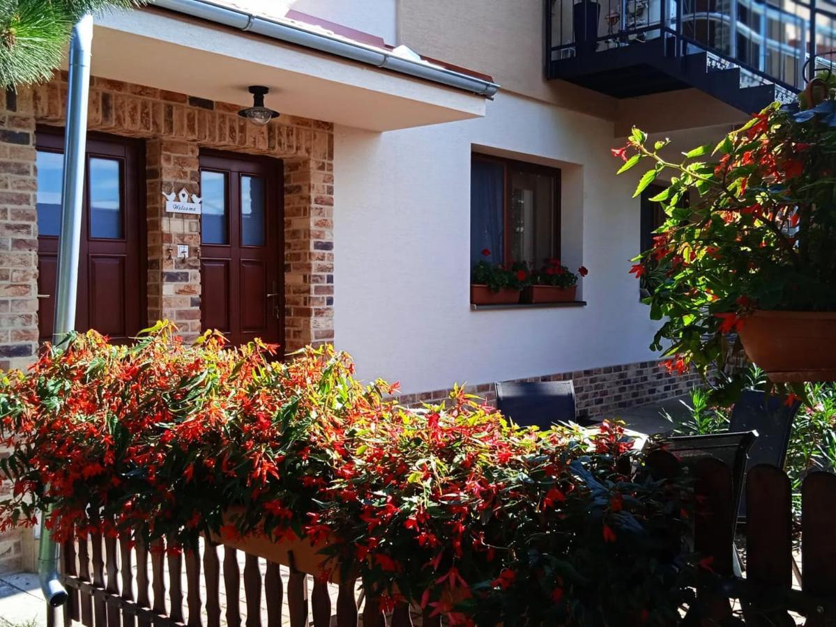 Apartmán Rózsika Veľký Meder Exterior foto